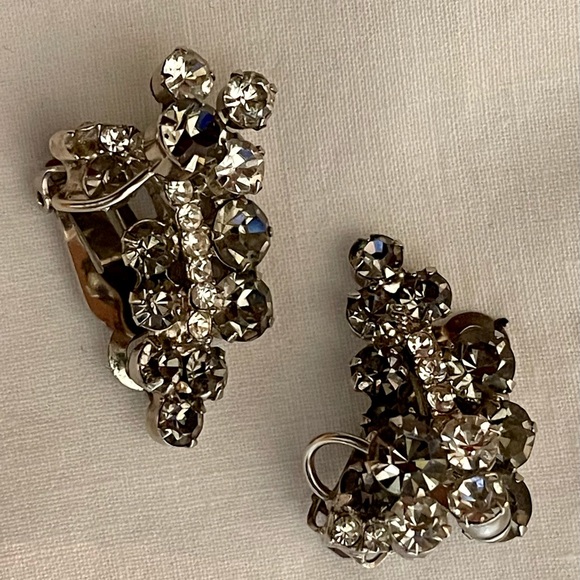 Smokey gray and silver Prong set Plated Vintage Earrings - Picture 2 of 5